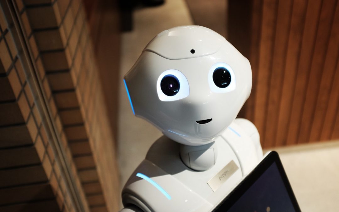 Chat-bots To Redesign The Future Of Online Copywriters And Community Managers